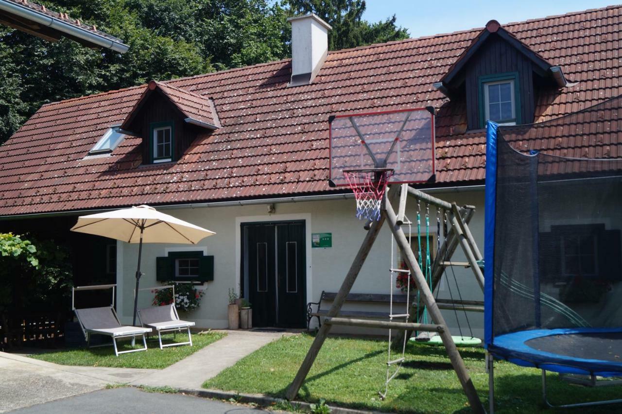 Villa Ferienhaus Schönmaier Gnas Exterior foto